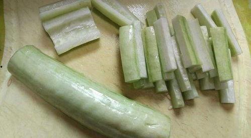 梦见吃白瓜烂了,白瓜烂了背后的寓意与启示