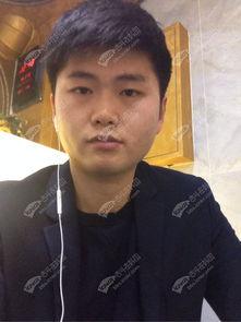 吃瓜群众光头男,吃瓜群众的独特视角