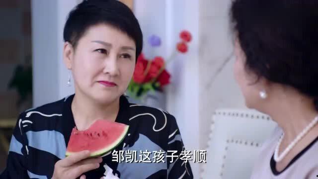 我是吃瓜姐,揭秘娱乐圈幕后故事