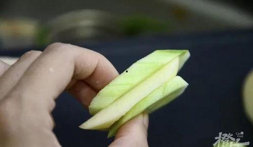 夹子吃瓜,揭秘娱乐圈背后的秘密与真相